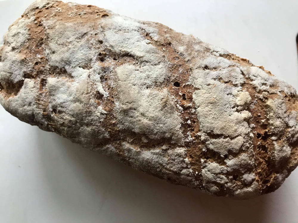 Recept på Kikärt och äpplebröd