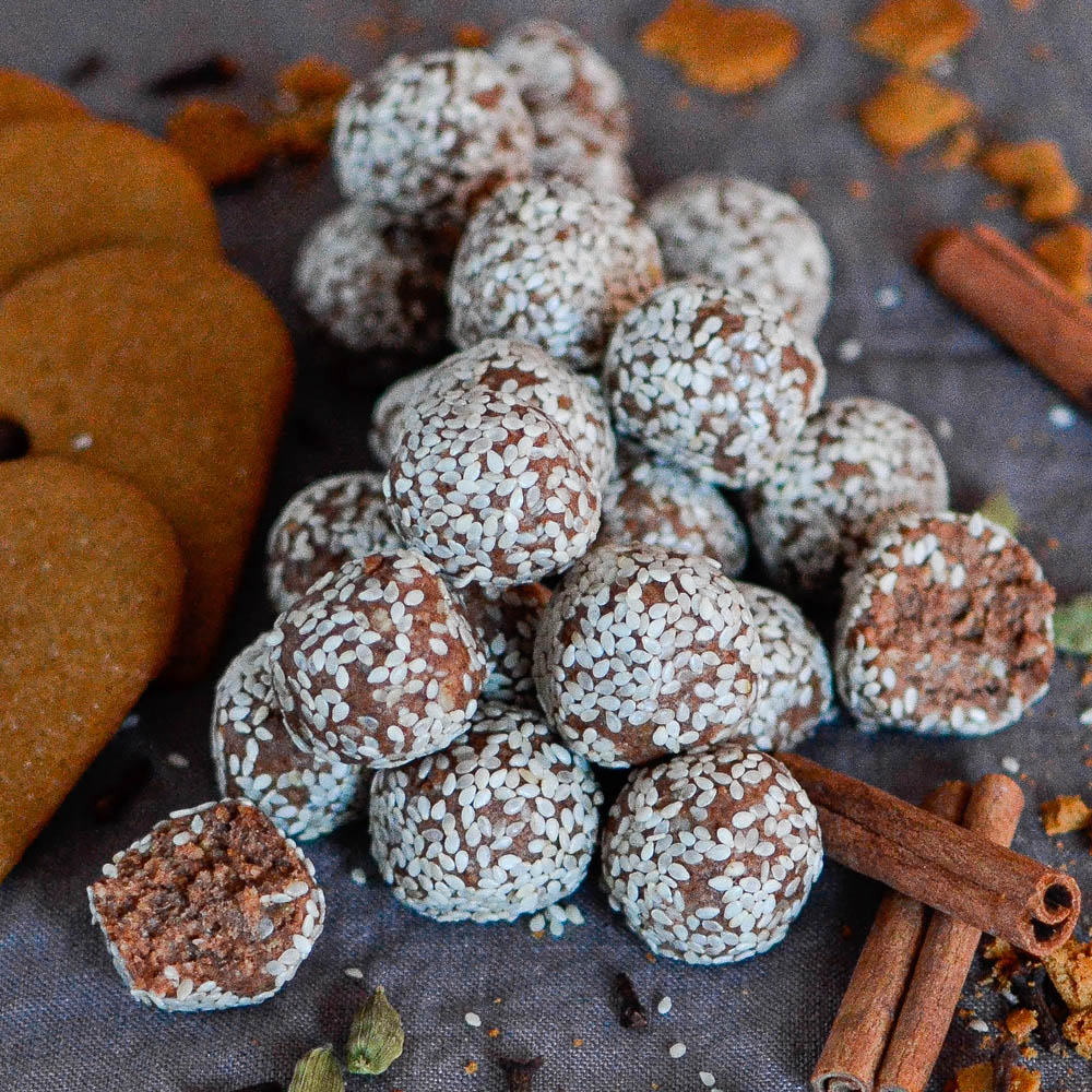 Recept på Magiska pepparkaksbollar