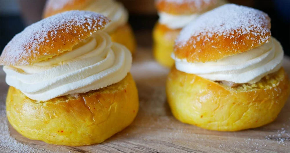 Recept på Saffranssemlor med nötfri mandelmassa